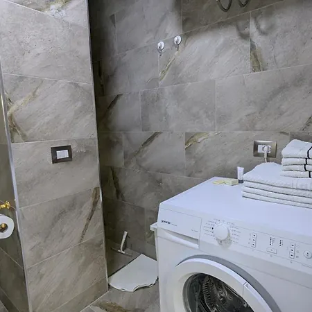 Big Lux Sunset - Incl Parking